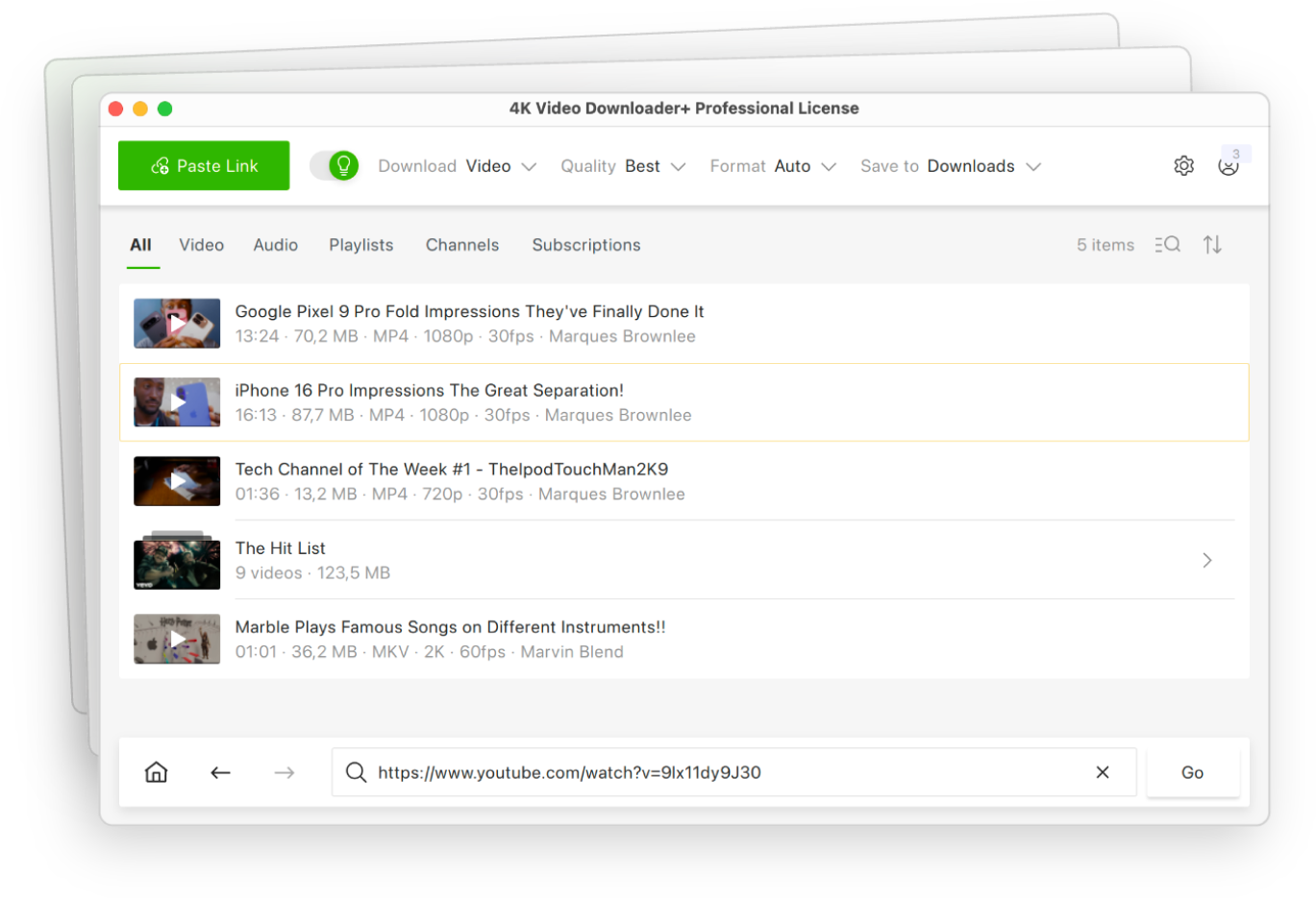 4K Video Downloader: Ventana de 4K Video Downloader+ con la lista de descargas: cada video con duracion, peso, formato, resolucion 